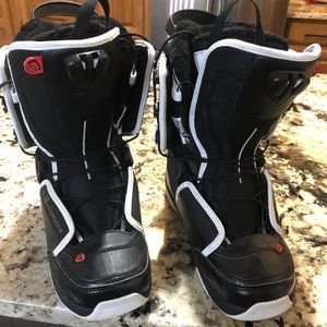 Salomon Snowboard Boots Kiana Size 7